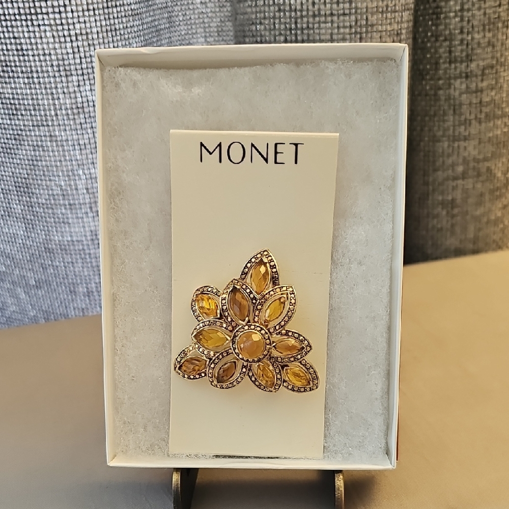 Monet Gold and Amber Floral Brooch